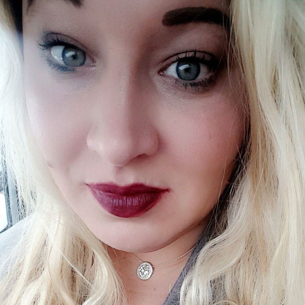 Meet your Posher, Allysia